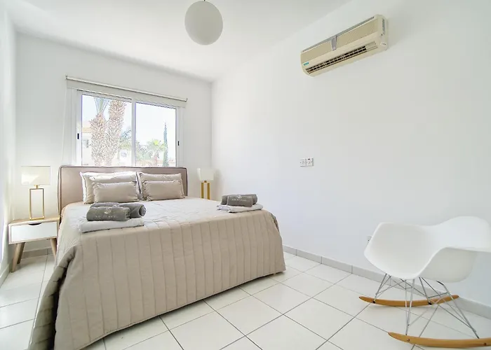 Iris Village Block 12-105 Apartmán *